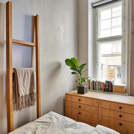 Design District Gem, Private Sauna Apartment