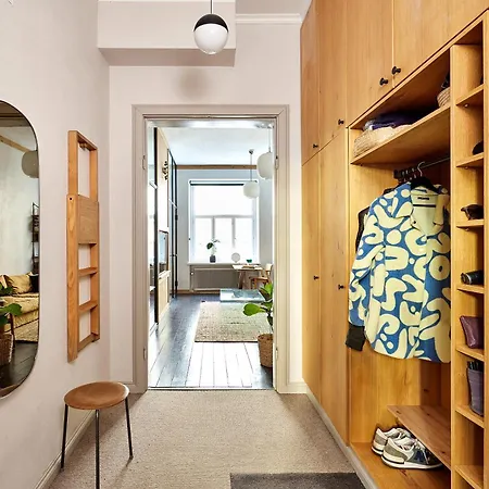 Design District Gem, Private Sauna Apartment Helsinki